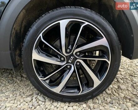 Черный Киа Niro, объемом двигателя 0 л и пробегом 83 тыс. км за 23200 $, фото 23 на Automoto.ua