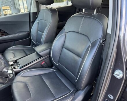 Черный Киа Niro, объемом двигателя 0 л и пробегом 142 тыс. км за 18900 $, фото 19 на Automoto.ua
