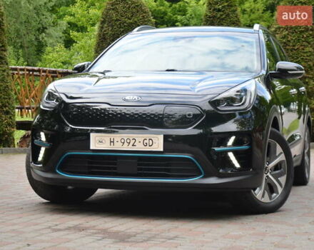 Черный Киа Niro, объемом двигателя 0 л и пробегом 76 тыс. км за 17550 $, фото 13 на Automoto.ua