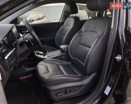 Черный Киа Niro, объемом двигателя 0 л и пробегом 83 тыс. км за 23200 $, фото 26 на Automoto.ua