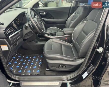 Черный Киа Niro, объемом двигателя 0 л и пробегом 113 тыс. км за 21900 $, фото 21 на Automoto.ua