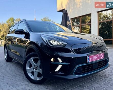 Киа Niro 2020 в Бердичеве на Automoto.ua Черный Киа Niro, объемом двигателя 0 л и пробегом 128 тыс. км за 16700 $, фото 18 на Automoto.ua