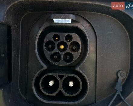 Киа Niro 2020 в Львове на Automoto.ua Черный Киа Niro, объемом двигателя 0 л и пробегом 80 тыс. км за 22400 $, фото 6 на Automoto.ua