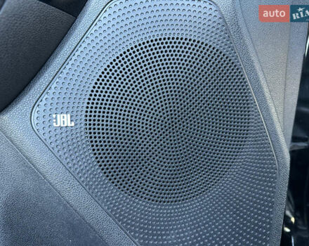 Чорний Кіа Niro, об'ємом двигуна 0 л та пробігом 144 тис. км за 19500 $, фото 42 на Automoto.ua