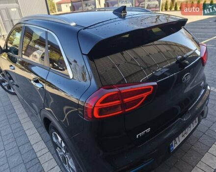 Чорний Кіа Niro, об'ємом двигуна 0 л та пробігом 46 тис. км за 17000 $, фото 27 на Automoto.ua