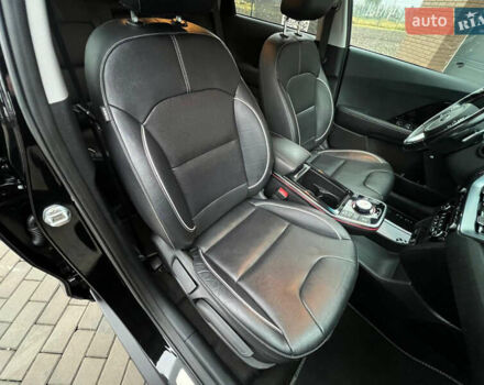 Черный Киа Niro, объемом двигателя 0 л и пробегом 140 тыс. км за 21500 $, фото 22 на Automoto.ua