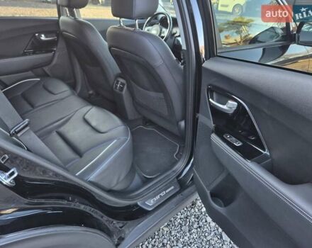 Черный Киа Niro, объемом двигателя 0 л и пробегом 132 тыс. км за 19449 $, фото 27 на Automoto.ua