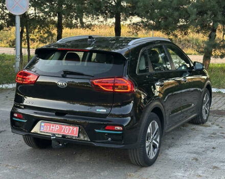 Черный Киа Niro, объемом двигателя 0 л и пробегом 112 тыс. км за 18750 $, фото 25 на Automoto.ua