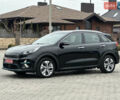 Чорний Кіа Niro, об'ємом двигуна 0 л та пробігом 130 тис. км за 18300 $, фото 15 на Automoto.ua