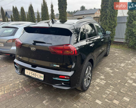 Чорний Кіа Niro, об'ємом двигуна 0 л та пробігом 164 тис. км за 18400 $, фото 40 на Automoto.ua