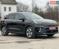 Чорний Кіа Niro, об'ємом двигуна 0 л та пробігом 140 тис. км за 17999 $, фото 1 на Automoto.ua