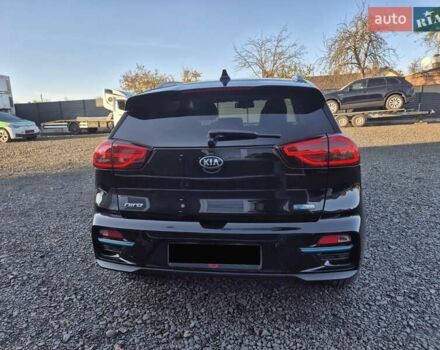 Черный Киа Niro, объемом двигателя 0 л и пробегом 132 тыс. км за 19449 $, фото 5 на Automoto.ua
