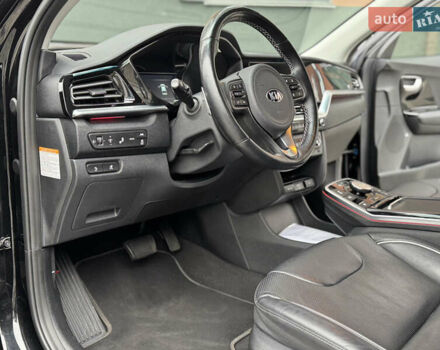 Черный Киа Niro, объемом двигателя 0 л и пробегом 132 тыс. км за 18699 $, фото 31 на Automoto.ua
