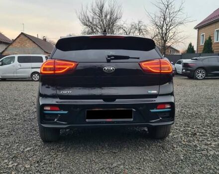 Черный Киа Niro, объемом двигателя 0 л и пробегом 114 тыс. км за 19999 $, фото 5 на Automoto.ua