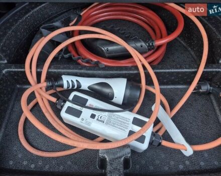 Черный Киа Niro, объемом двигателя 0 л и пробегом 132 тыс. км за 19449 $, фото 21 на Automoto.ua