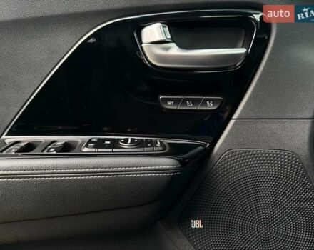 Чорний Кіа Niro, об'ємом двигуна 0 л та пробігом 69 тис. км за 23200 $, фото 37 на Automoto.ua