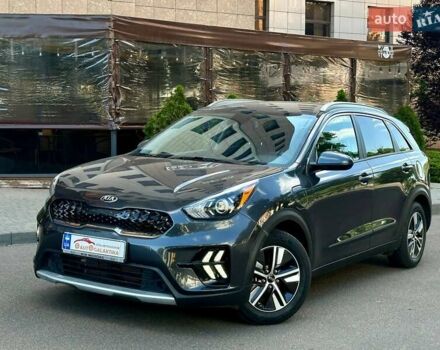 Черный Киа Niro, объемом двигателя 1.58 л и пробегом 67 тыс. км за 23800 $, фото 1 на Automoto.ua