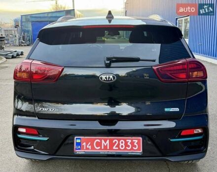 Черный Киа Niro, объемом двигателя 0 л и пробегом 111 тыс. км за 18900 $, фото 11 на Automoto.ua