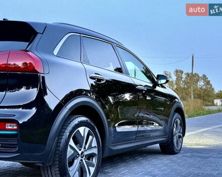 Черный Киа Niro, объемом двигателя 0 л и пробегом 165 тыс. км за 16999 $, фото 31 на Automoto.ua