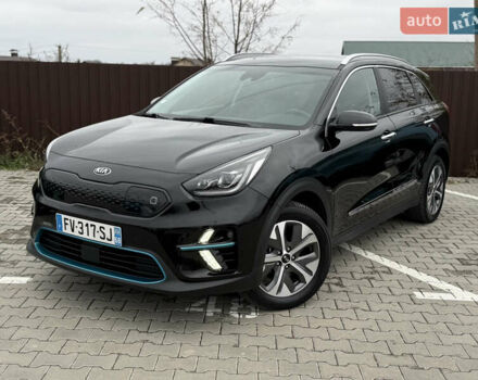 Черный Киа Niro, объемом двигателя 0 л и пробегом 61 тыс. км за 19300 $, фото 7 на Automoto.ua