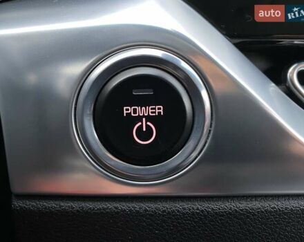 Чорний Кіа Niro, об'ємом двигуна 0 л та пробігом 96 тис. км за 20600 $, фото 5 на Automoto.ua