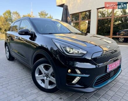 Киа Niro 2020 в Бердичеве на Automoto.ua Черный Киа Niro, объемом двигателя 0 л и пробегом 128 тыс. км за 16700 $, фото 16 на Automoto.ua