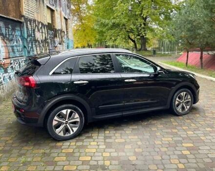 Киа Niro 2020 в Луцке на Automoto.ua Черный Киа Niro, объемом двигателя 0 л и пробегом 98 тыс. км за 20500 $, фото 10 на Automoto.ua