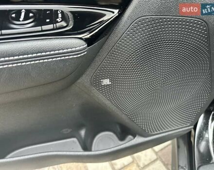 Чорний Кіа Niro, об'ємом двигуна 0 л та пробігом 104 тис. км за 20923 $, фото 14 на Automoto.ua