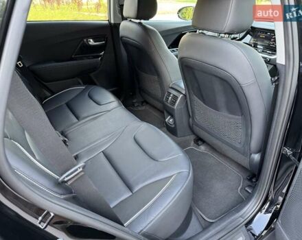 Черный Киа Niro, объемом двигателя 0 л и пробегом 98 тыс. км за 20999 $, фото 28 на Automoto.ua