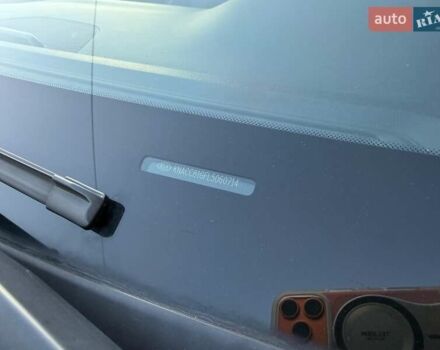 Чорний Кіа Niro, об'ємом двигуна 0 л та пробігом 69 тис. км за 21500 $, фото 9 на Automoto.ua