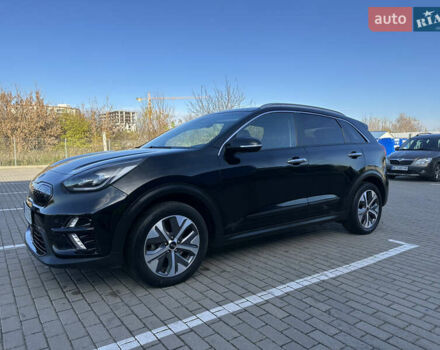 Чорний Кіа Niro, об'ємом двигуна 0 л та пробігом 144 тис. км за 19500 $, фото 25 на Automoto.ua