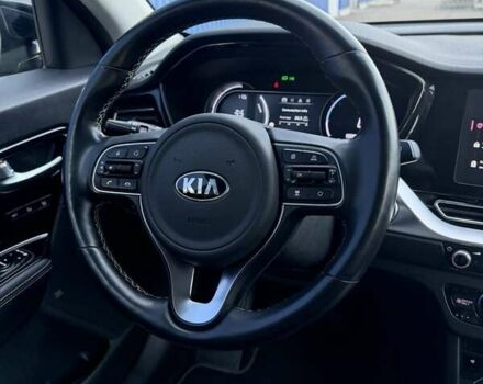 Черный Киа Niro, объемом двигателя 0 л и пробегом 111 тыс. км за 18900 $, фото 28 на Automoto.ua