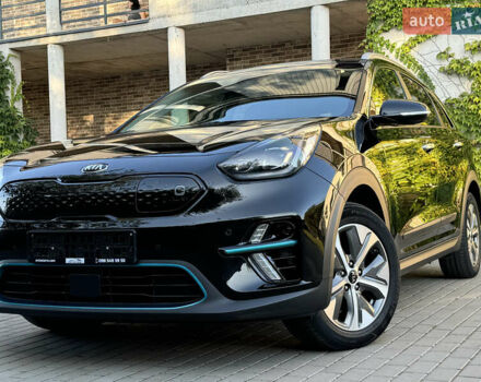 Черный Киа Niro, объемом двигателя 0 л и пробегом 50 тыс. км за 23499 $, фото 93 на Automoto.ua