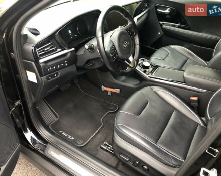 Киа Niro 2020 в Киеве на Automoto.ua Черный Киа Niro, объемом двигателя 0 л и пробегом 67 тыс. км за 21999 $, фото 24 на Automoto.ua