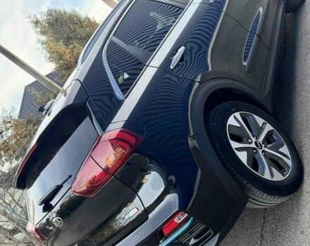 Черный Киа Niro, объемом двигателя 0 л и пробегом 111 тыс. км за 18900 $, фото 17 на Automoto.ua
