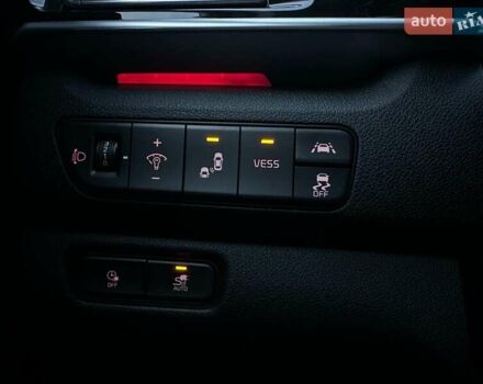 Чорний Кіа Niro, об'ємом двигуна 0 л та пробігом 35 тис. км за 24400 $, фото 45 на Automoto.ua