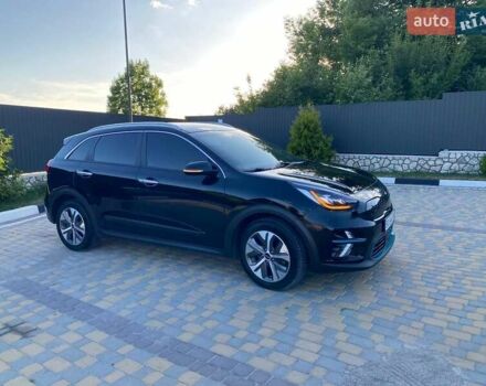 Черный Киа Niro, объемом двигателя 0 л и пробегом 109 тыс. км за 19450 $, фото 5 на Automoto.ua