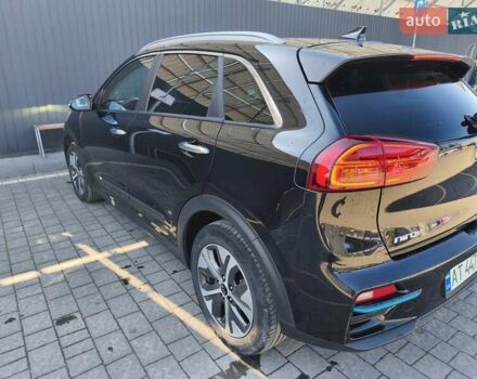 Чорний Кіа Niro, об'ємом двигуна 0 л та пробігом 46 тис. км за 17000 $, фото 36 на Automoto.ua