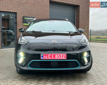 Черный Киа Niro, объемом двигателя 0 л и пробегом 140 тыс. км за 21500 $, фото 5 на Automoto.ua