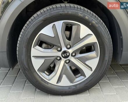 Черный Киа Niro, объемом двигателя 0 л и пробегом 98 тыс. км за 20999 $, фото 60 на Automoto.ua