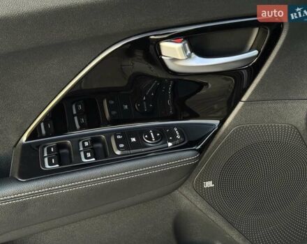 Черный Киа Niro, объемом двигателя 0 л и пробегом 110 тыс. км за 17999 $, фото 37 на Automoto.ua