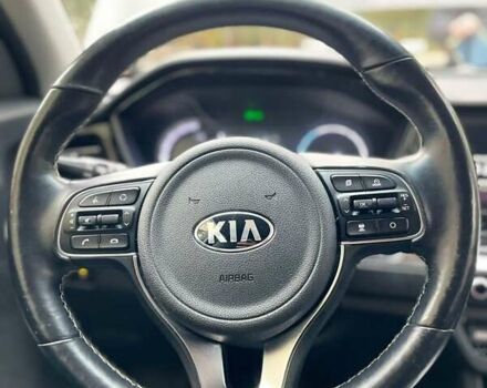 Киа Niro 2020 в Луцке на Automoto.ua Черный Киа Niro, объемом двигателя 0 л и пробегом 98 тыс. км за 20500 $, фото 32 на Automoto.ua
