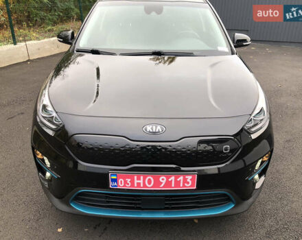 Киа Niro 2020 в Киеве на Automoto.ua Черный Киа Niro, объемом двигателя 0 л и пробегом 67 тыс. км за 21999 $, фото 3 на Automoto.ua