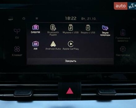 Чорний Кіа Niro, об'ємом двигуна 0 л та пробігом 35 тис. км за 24400 $, фото 68 на Automoto.ua