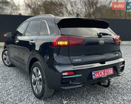 Киа Niro 2020 в Дрогобыче на Automoto.ua Черный Киа Niro, объемом двигателя 0 л и пробегом 148 тыс. км за 19799 $, фото 17 на Automoto.ua