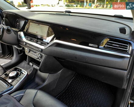 Черный Киа Niro, объемом двигателя 0 л и пробегом 124 тыс. км за 19500 $, фото 22 на Automoto.ua