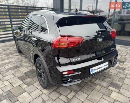 Черный Киа Niro, объемом двигателя 0 л и пробегом 113 тыс. км за 21900 $, фото 10 на Automoto.ua
