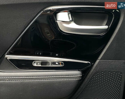 Киа Niro 2020 в Львове на Automoto.ua Черный Киа Niro, объемом двигателя 0 л и пробегом 64 тыс. км за 22700 $, фото 86 на Automoto.ua