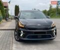 Чорний Кіа Niro, об'ємом двигуна 0 л та пробігом 109 тис. км за 19850 $, фото 7 на Automoto.ua