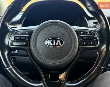 Черный Киа Niro, объемом двигателя 0 л и пробегом 98 тыс. км за 17450 $, фото 49 на Automoto.ua